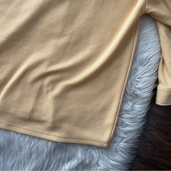 Vici Yellow Button-Front Textured Oversized Shacket - Picture 5 of 7